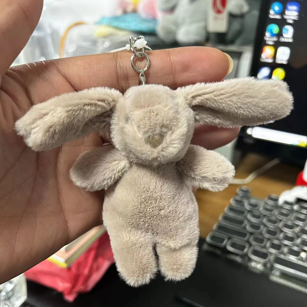 Stuffed Animals Cute Cartoon R - Phone Accessories And Electronics reseña y precio