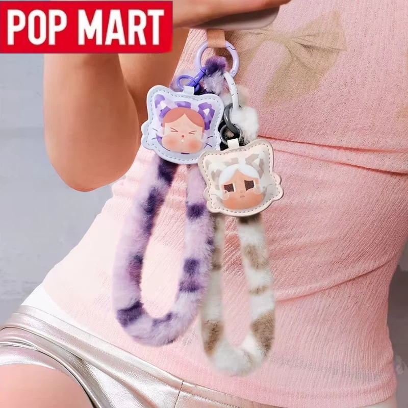 Popmart Crybaby Wild But Cutie - Phone Accessories Popmart reseña y precio