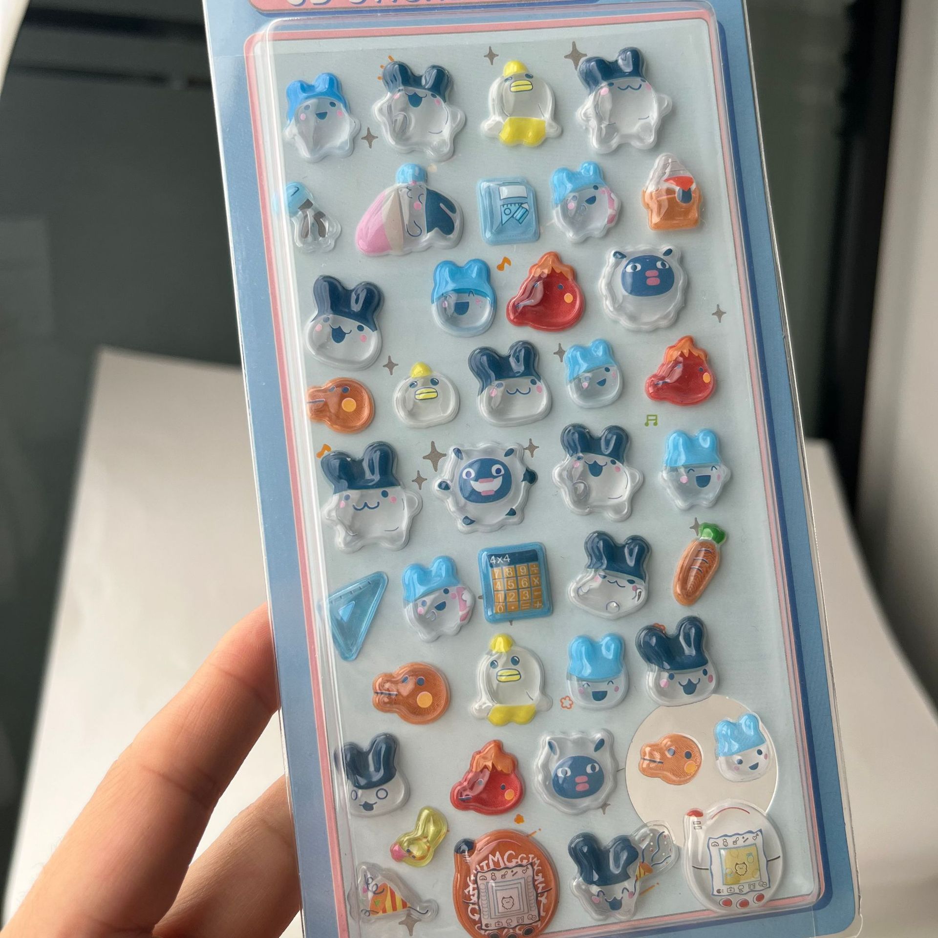 Cute Tamagotchi 3D Puffy Stick - Phone Accessories And Electronics reseña y precio
